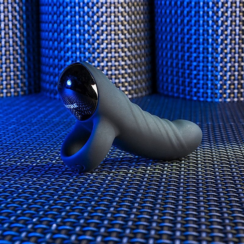 Hooked On You Finger Vibrator by Evolved - Finger and Tongue Vibrators