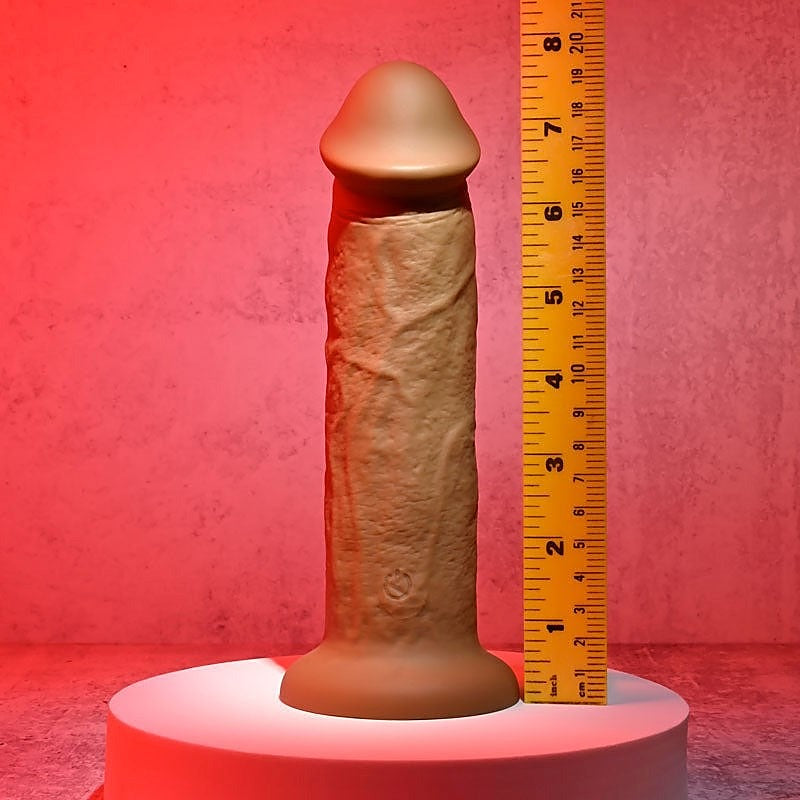 7 Inch Girth Realistic Vibrating Dong by Evolved - Vibrating Dildos
