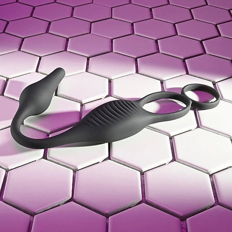 Plug & Tug Rechargeable Cock Ring by Evolved - Cock Rings