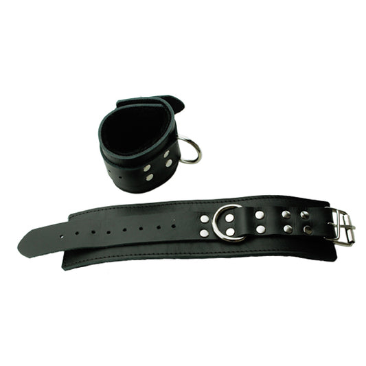 Spartacus Leather Wrist Restraint with Black Faux Fur - - Cuffs And Restraints