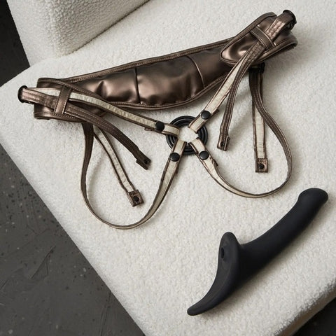 STRAP-ON-ME Leatherette Harness DESIROUS One Size - Strap On Sextoys