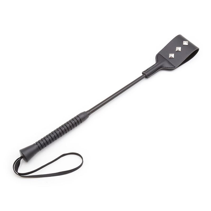 Rivets Spanking Fun Flogger - - Whips And Crops